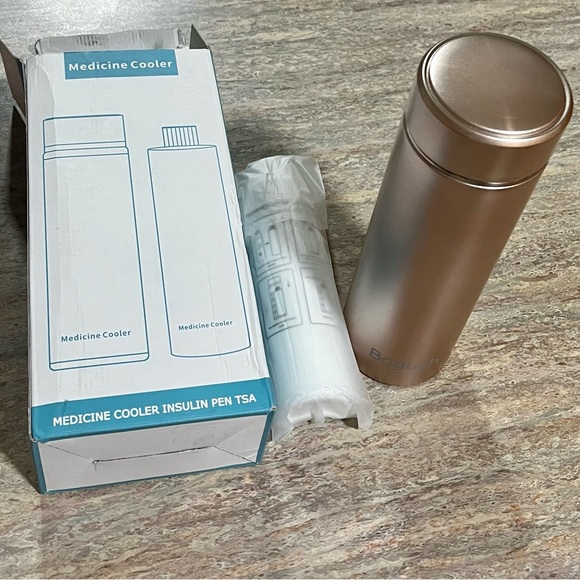 NIB Bogush medication cooler solofficialkw.com